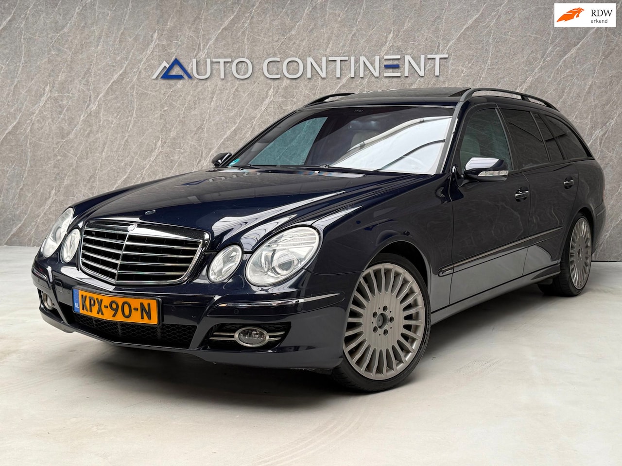 Mercedes-Benz E-klasse Estate - 350 CGI 293 PK / Youngtimer / APK - AutoWereld.nl