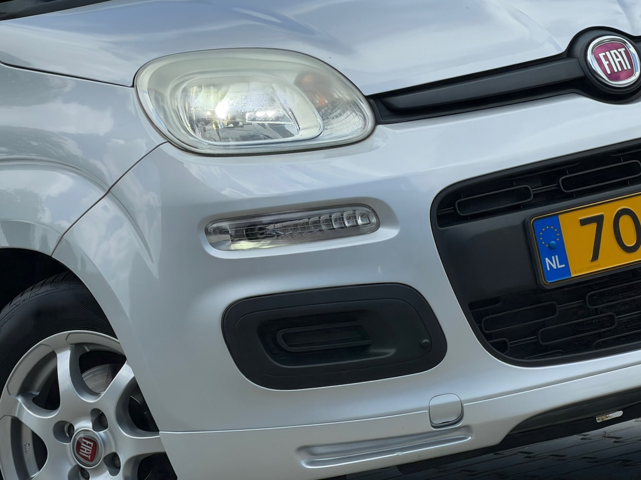 Fiat Panda - 0.9 TwinAir Lounge Fiat Panda Lounge | GRIS ARGENTO| Automaat | Compact, Comfortabel & Bet - AutoWereld.nl