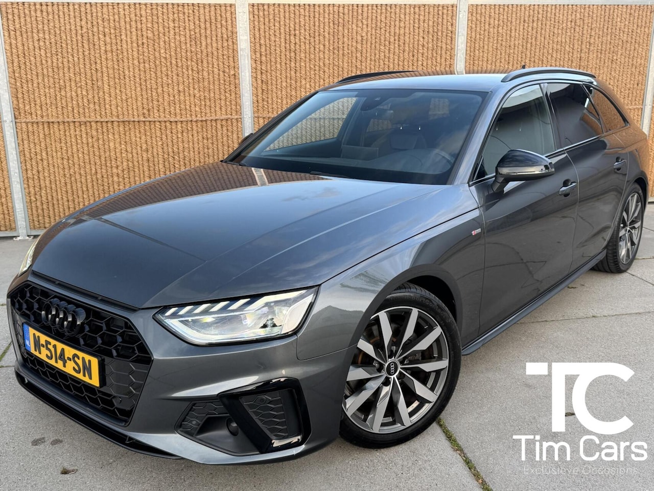 Audi A4 Avant - 35 TFSI S edition Competition Automaat | Navigatiesysteem | Elektrisch inklapbare spiegels - AutoWereld.nl