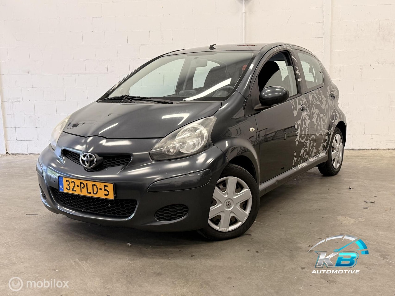Toyota Aygo - 1.0-12V Comfort Navigator 1.0-12V Comfort Navigator ( zeer zuinig ) - AutoWereld.nl
