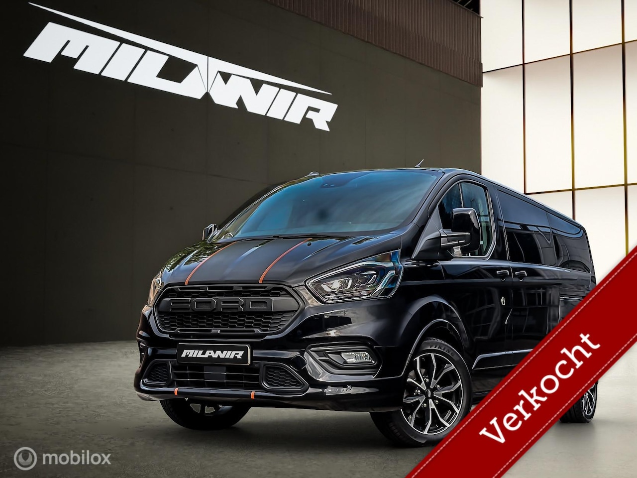 Ford Transit Custom - 320 2.0 TDCI L2H1 Sport Dubbel Cabine - AutoWereld.nl