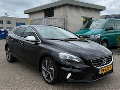 Volvo V40 - 2.0 D4 Inscription