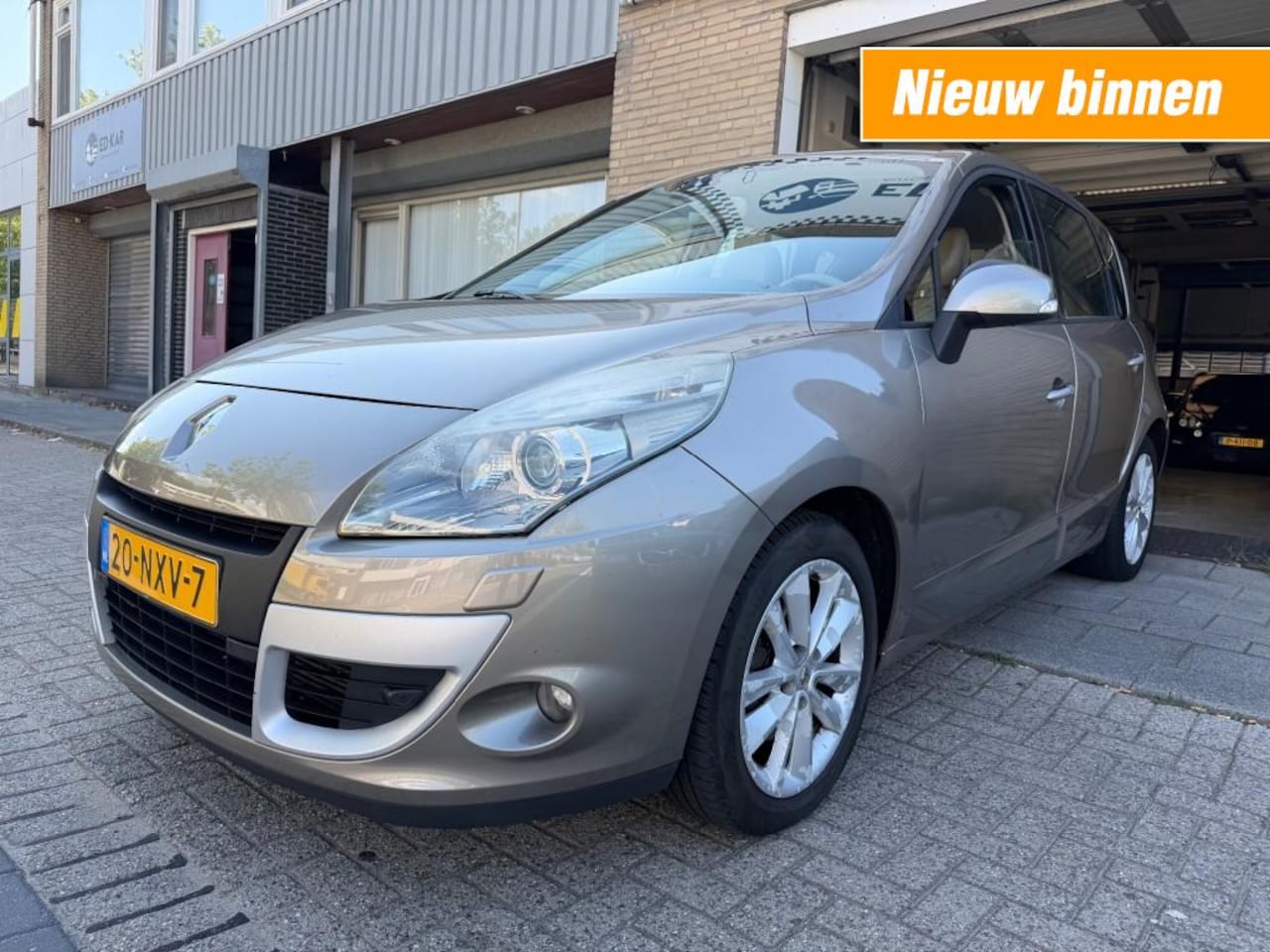 Renault Scénic - 1.4 TCE Privilege CLIMA LEER NAVI NETTE AUTO NAP APK 1-2027 - AutoWereld.nl