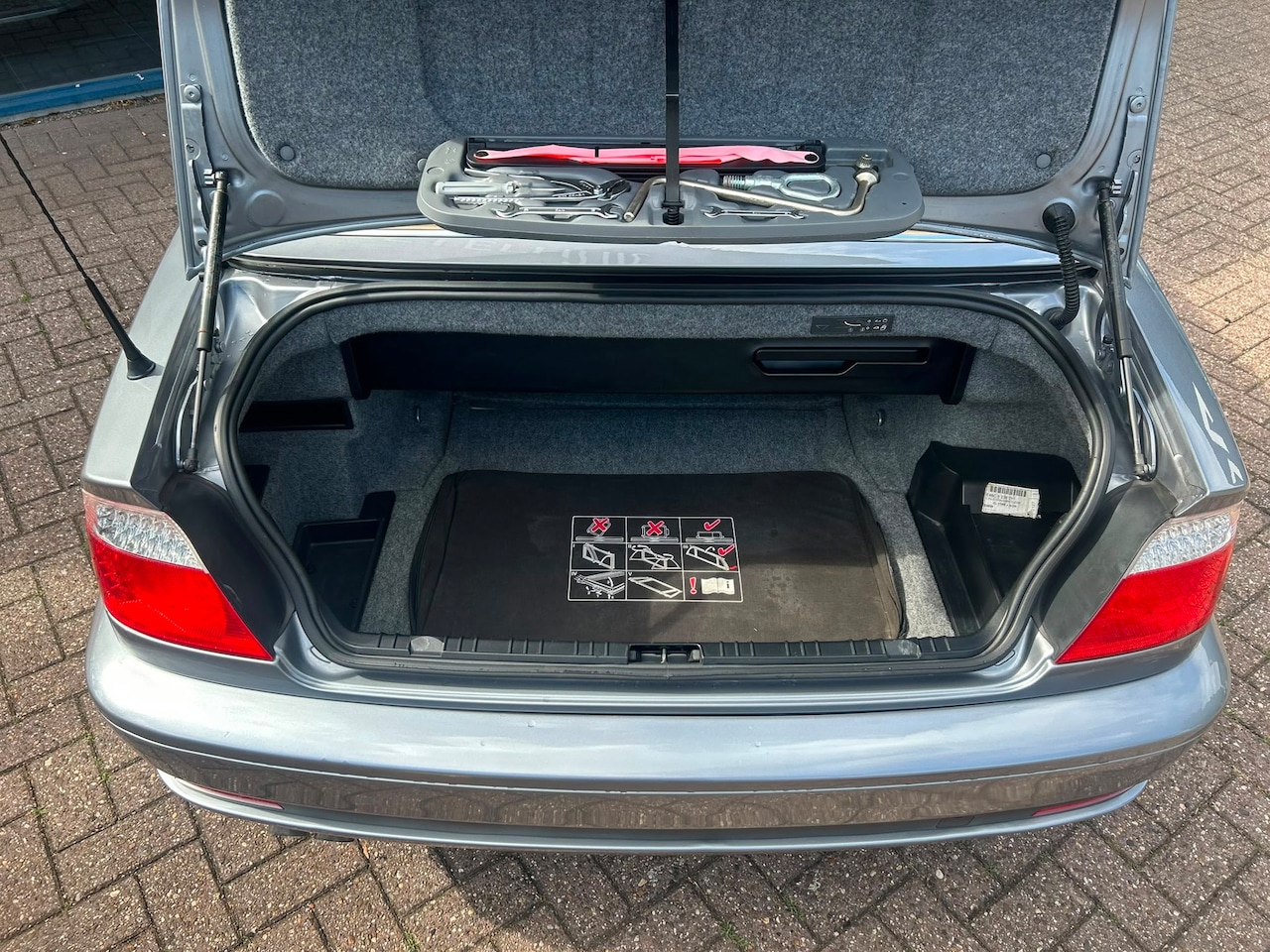 BMW 3-serie Cabrio - 320Ci Executive | Keurige Auto | Alles Compleet !