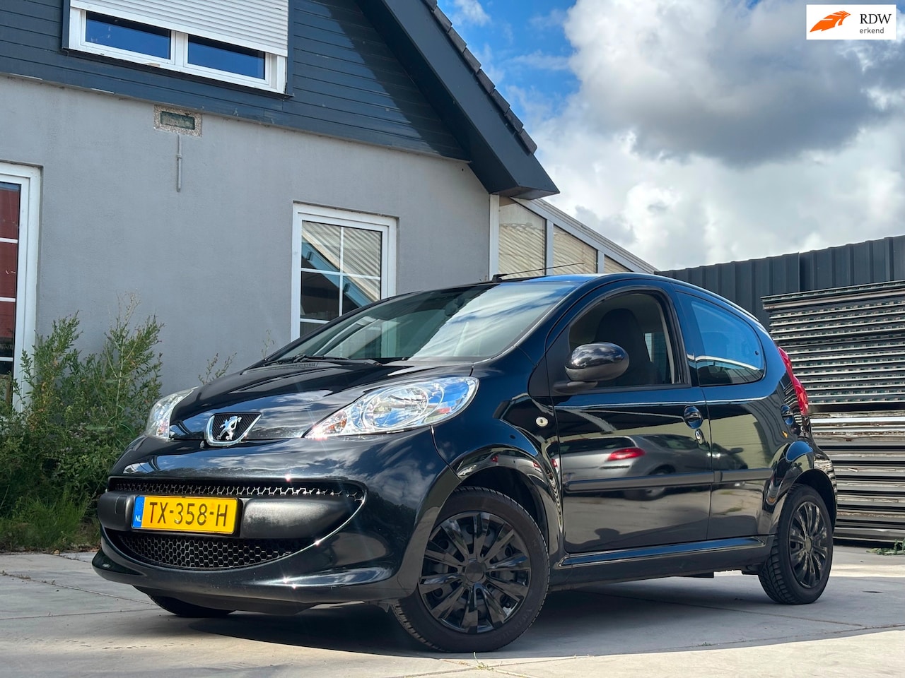 Peugeot 107 - 1.0-12V XS| Airco | El. Ramen | 5-drs | Rijklaar! - AutoWereld.nl