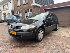 Renault Mégane Grand Tour - 1.6-16V Expression