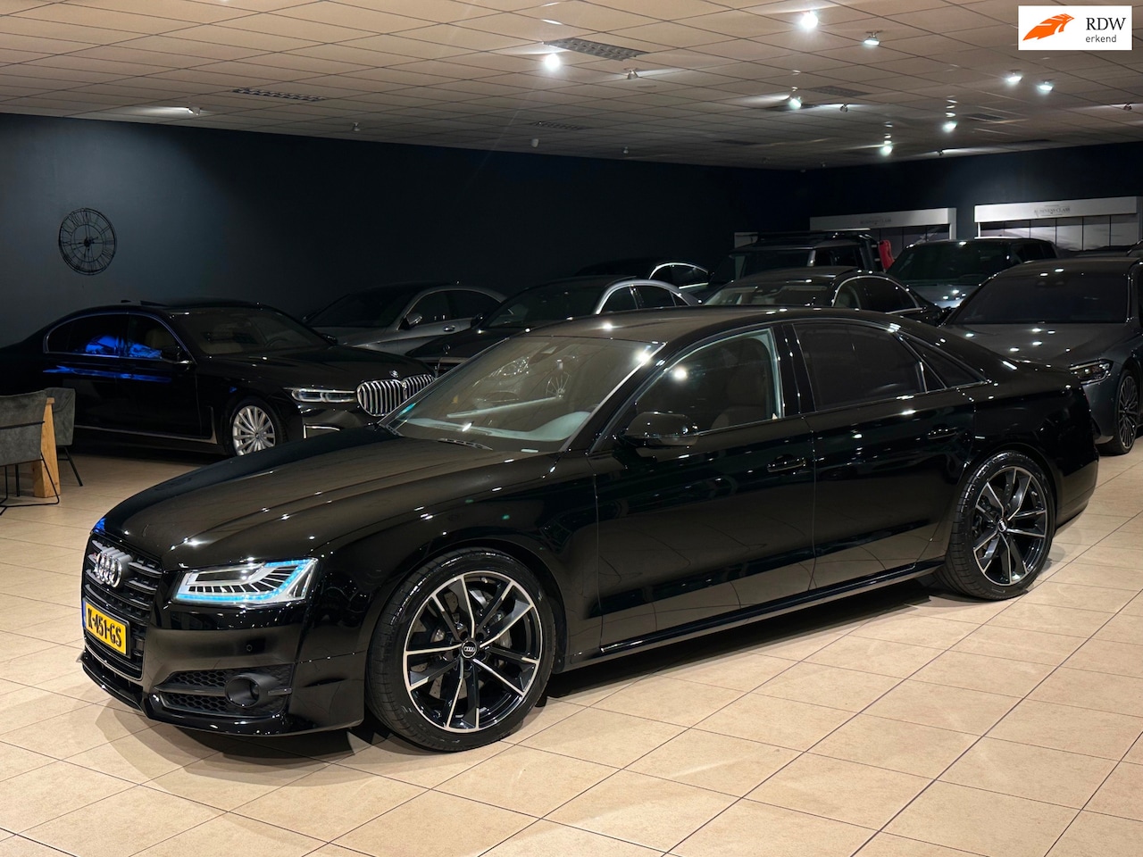 Audi A8 - 4.0 TFSI S8 PLUS QUATTRO 605PK/CERAMISCH/ACC/SOFTCLOSE/TOP - AutoWereld.nl