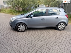 Opel Corsa - 1.3 CDTi '111' Edition met nieuwe apk 1450 euro