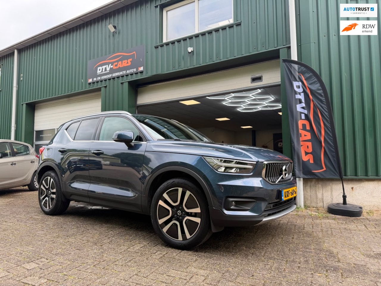 Volvo XC40 - 1.5 T3 Inscription Panorama leder 19 inch - AutoWereld.nl