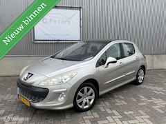 Peugeot 308 - 1.6 VTi XT 2008 / Panoramadak / Climate / Navigatie / Cruisecontrol / 2e eigenaar NAP