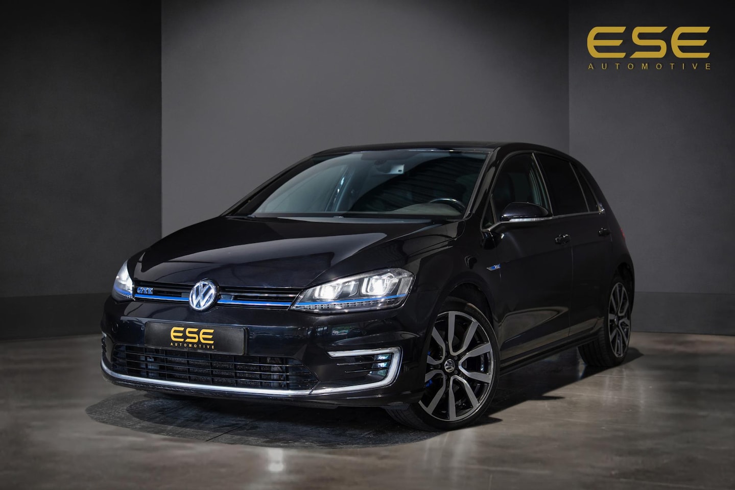 Volkswagen Golf - 1.4 TSI GTE | Panorama | Leder | Navigatie - AutoWereld.nl