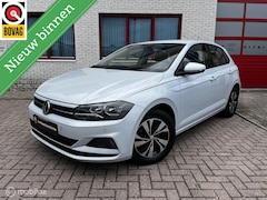 Volkswagen Polo - 1.0i CRUISE / NAVI / PDC