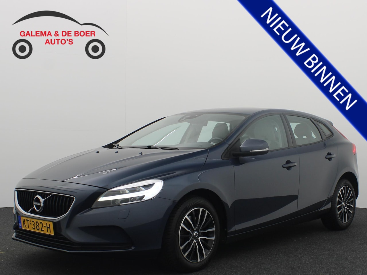 Volvo V40 - 2.0 T2 Nordic+ TREKHAAK / STANDKACHEL / FULL LED / STOELVERW / NAVI / CLIMA / PDC / BLUETO - AutoWereld.nl