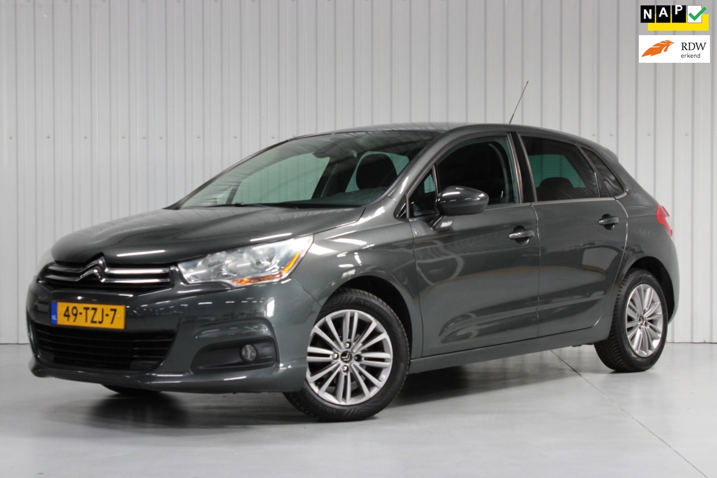 Citroën C4 - 1.4 VTi Ligne Business 1.4 VTi Ligne Business - AutoWereld.nl