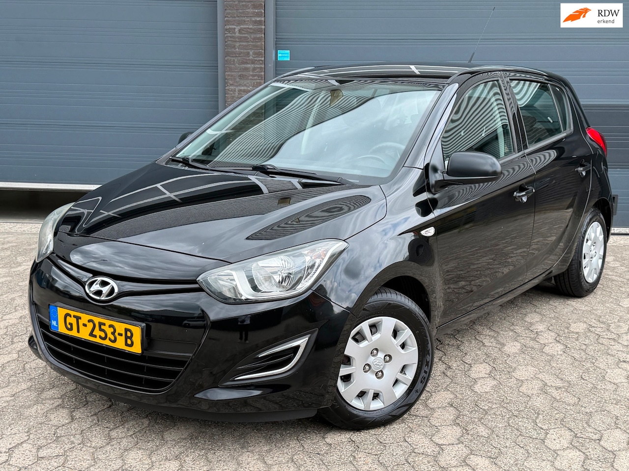 Hyundai i20 - 1.2i i-Drive|AIRCO|APK|NAP - AutoWereld.nl