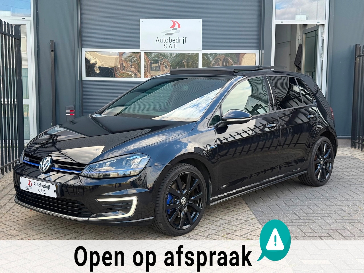 Volkswagen Golf - 1.4 TSI GTE PANO NAVI CRUISE ! - AutoWereld.nl