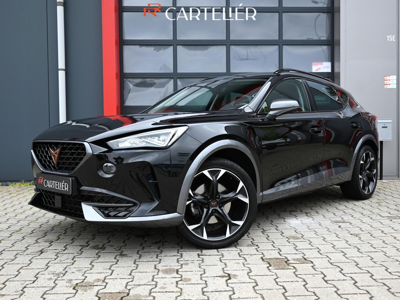 CUPRA Formentor - 1.4 e-Hybrid | Keyless | Carplay | Ambient | Digital Dash | Dodehoek Detectie | Stuurwielv - AutoWereld.nl