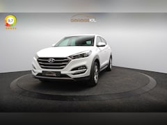 Hyundai Tucson - 1.6 GDi i-Motion NAVI / 16'' LM velgen / Climate / Trekhaak / Parkeersen. / Bluetooth / Cr