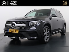 Mercedes-Benz GLB - 200 AMG Line Premium 7-persoons | Trekhaak Wegklapbaar | Panorama - Schuifdak | Sfeerverli