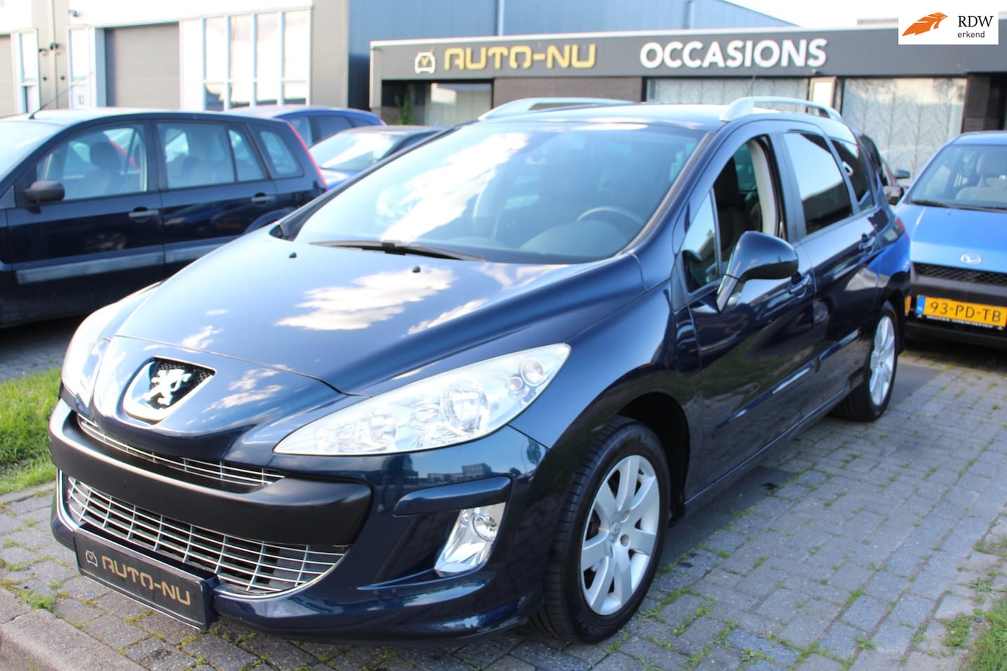 Peugeot 308 SW - 1.6 VTi X-Line Panoramadak Climate Cruise LM-Velgen Dakrails 7 per. mog.APK - AutoWereld.nl