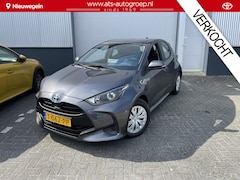 Toyota Yaris - 1.5 Hybrid Active | Org NL en slechts 22.000 KM |