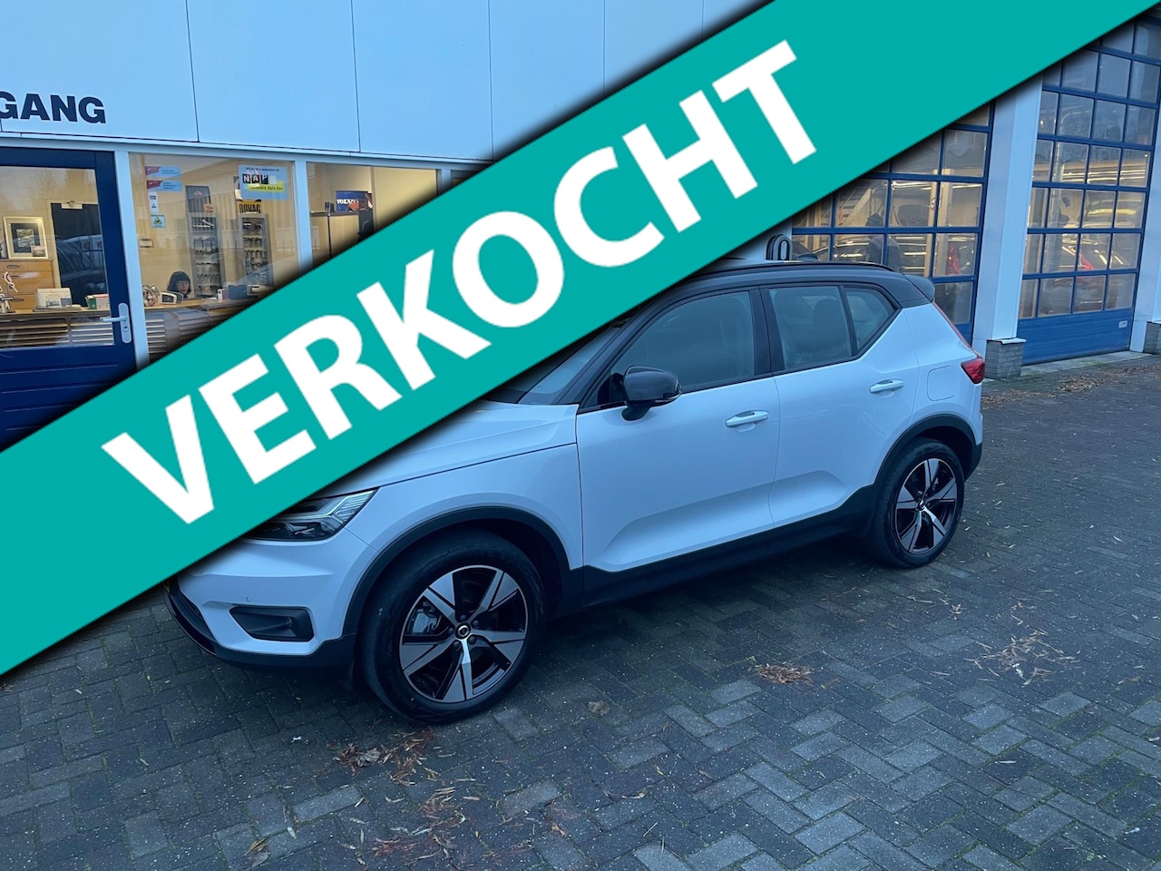 Volvo XC40 - Recharge P8 AWD R-Design Recharge P8 AWD R-Design - AutoWereld.nl