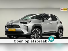 Toyota Yaris Cross - 1.5 Hybrid Executive AWD*Panodak*Navi*Camera*Parksens