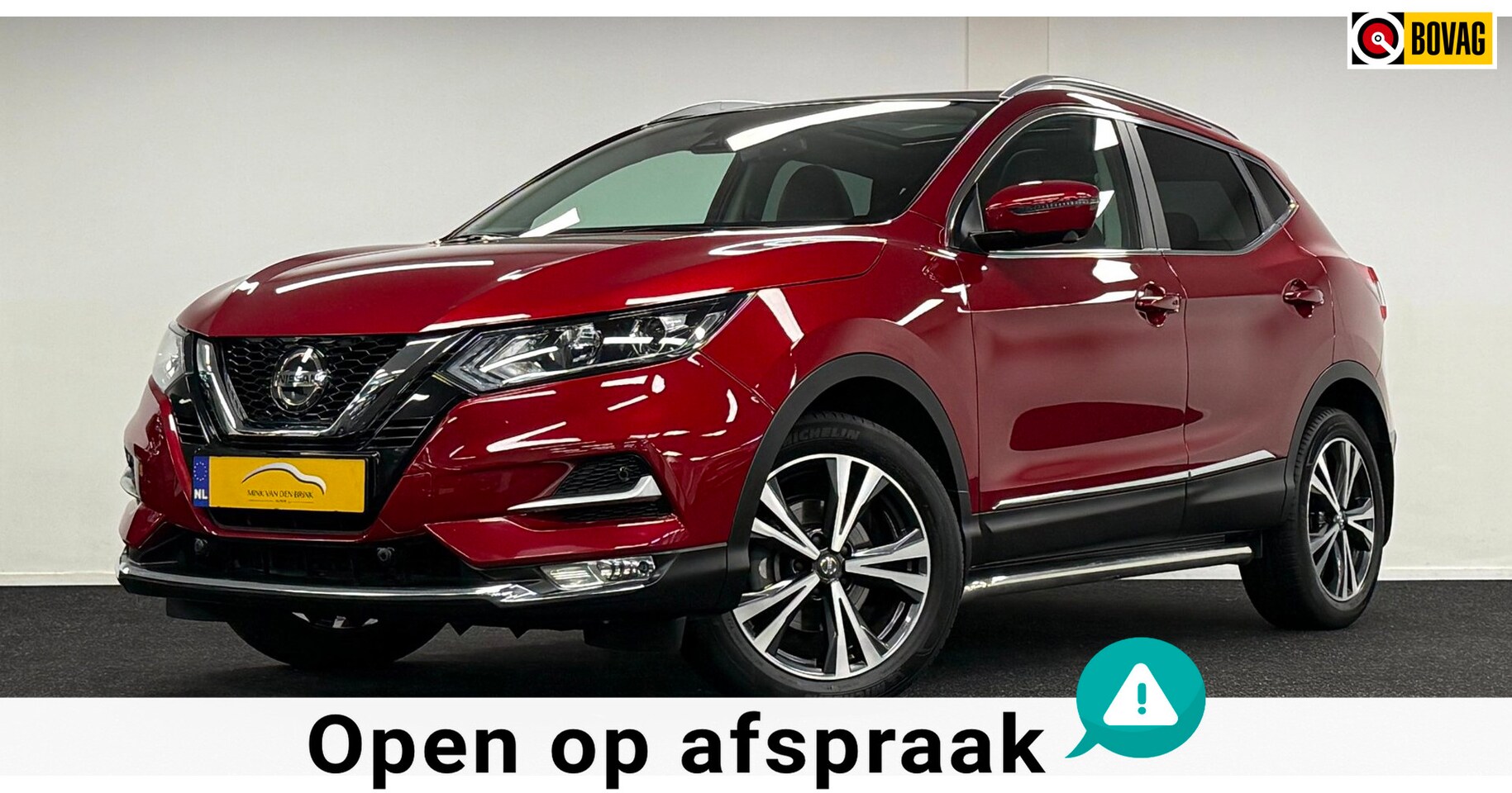 Nissan Qashqai - 1.3 DIG-T N-Connecta*Automaat*Panodak*Navi*Camera*Carplay - AutoWereld.nl