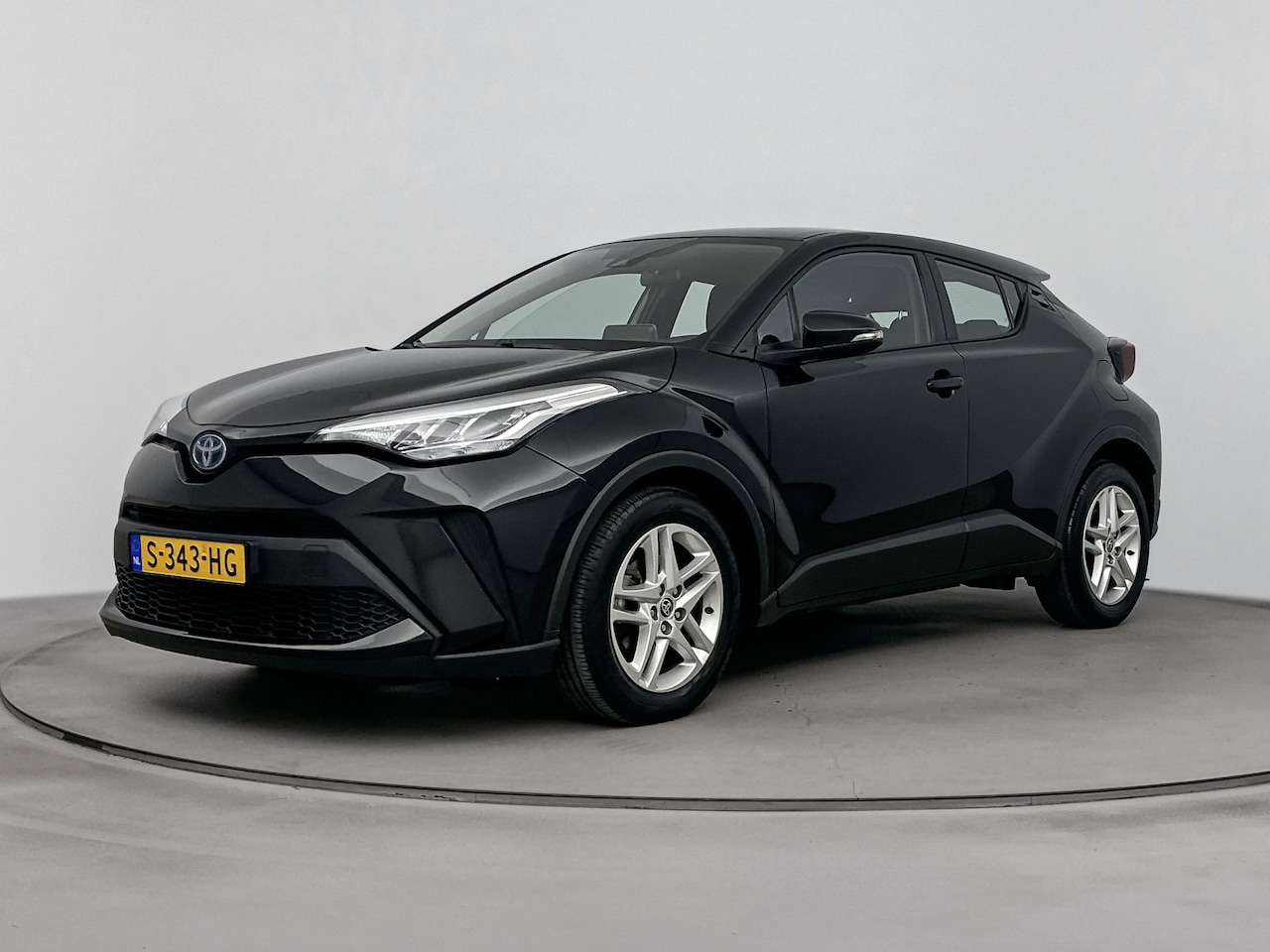 Toyota C-HR - 1.8 Hybrid Active | NL-Auto | Parkeercamera | Apple Carplay-Android Auto | - AutoWereld.nl