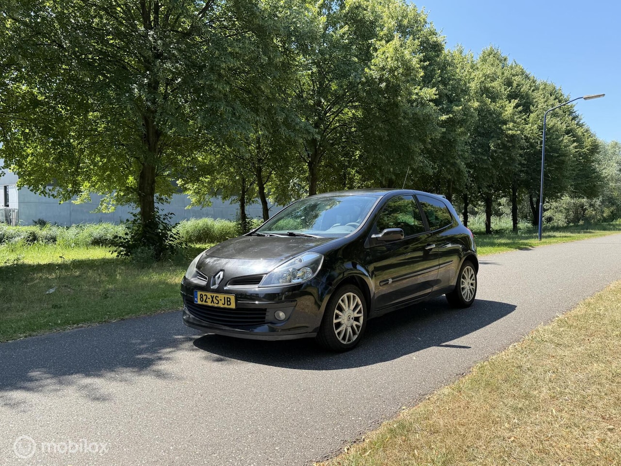 Renault Clio - 2.0-16V Dynamique S*6 BAK*AIRCO*CRUISE CONTROL - AutoWereld.nl