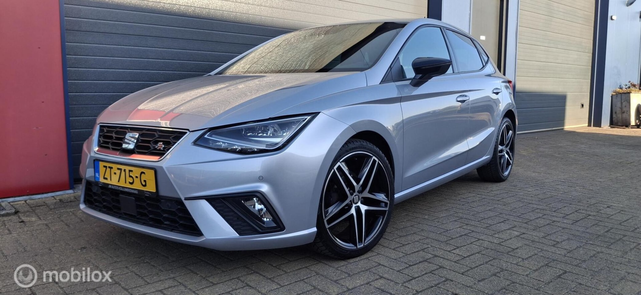 SEAT Ibiza - 1.0 TSI FR Business Intense 1.0 TSI FR Business Intense - AutoWereld.nl