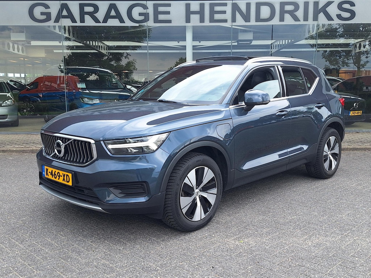 Volvo XC40 - 1.5 T4 Recharge Inscription Expression | Panorama Dak | Climate | Navi | Cruise control| D - AutoWereld.nl