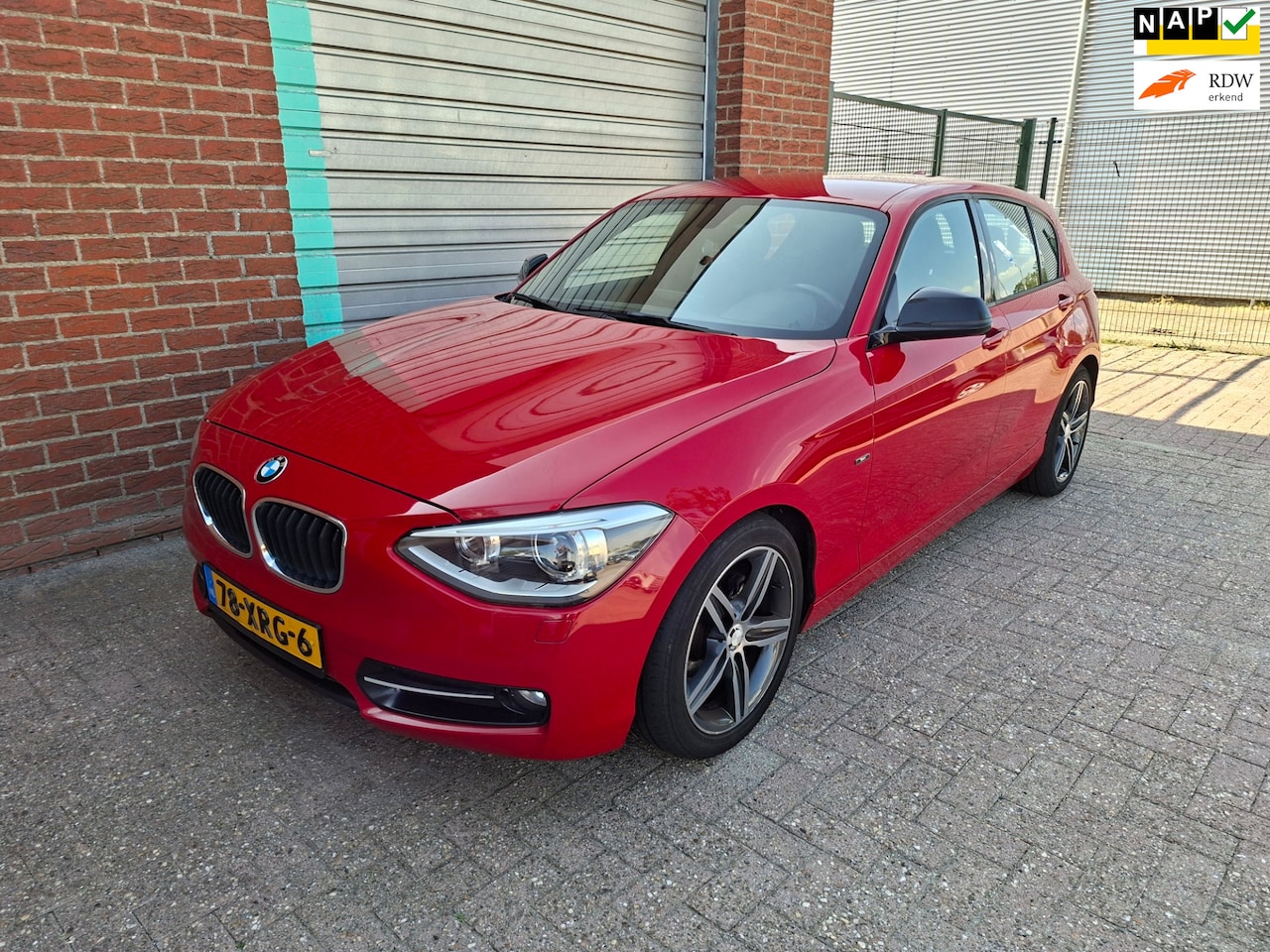BMW 1-serie - 116i Business 116i Business - AutoWereld.nl