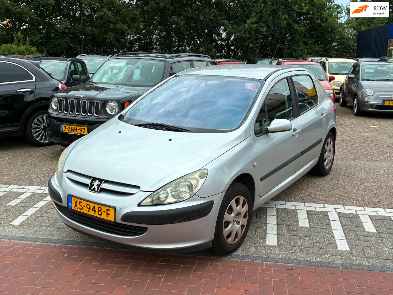 Peugeot 307 - 1.4-16V XR 1.4-16V XR NIEUWE APK - AutoWereld.nl