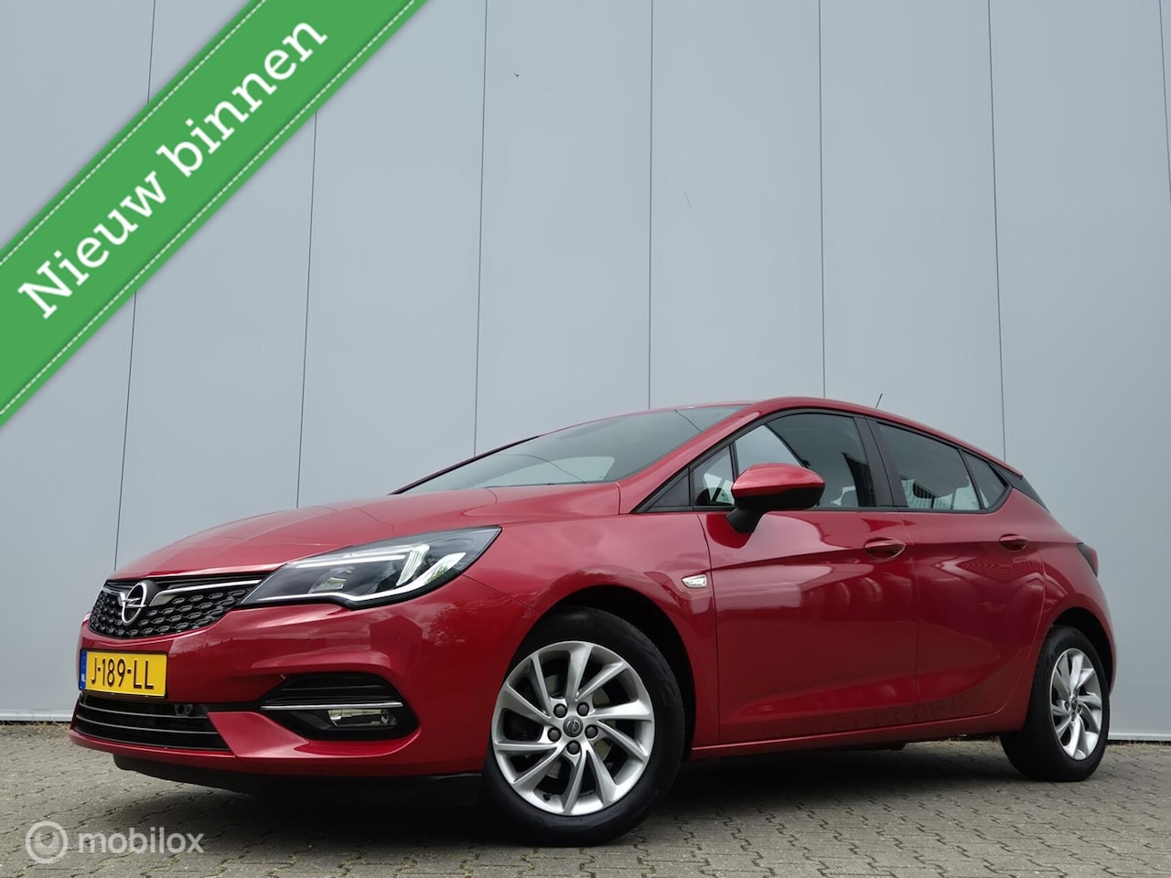 Opel Astra - 1.2 BUSINESS EDITION/CAMERA/LED/CARPLAY/BLUETOOTH/CLIMATE/CARPLAY/NAVI - AutoWereld.nl