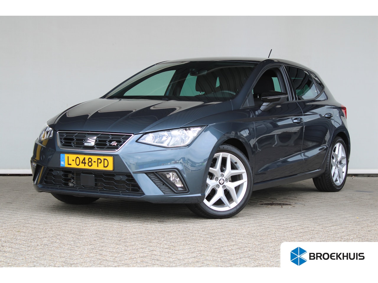 SEAT Ibiza - 1.0 EcoTSI FR Business Intense | Navigatiesysteem | Climate control | Achteruitrijcamera | - AutoWereld.nl