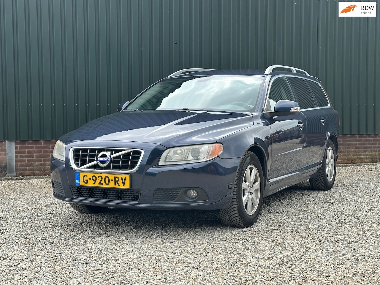 Volvo V70 - 2.5T Summum Automaat 231PK - AutoWereld.nl