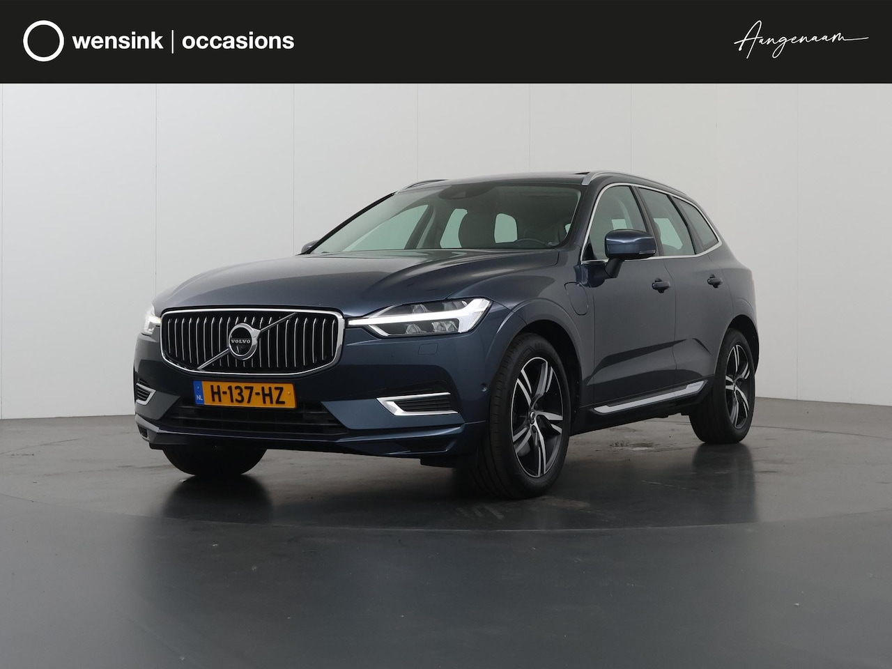 Volvo XC60 - 2.0 T8 Twin Engine AWD Inscription | SOH 75,2% | Panoramadak | Luchtvering | Elek. Trekhaa - AutoWereld.nl