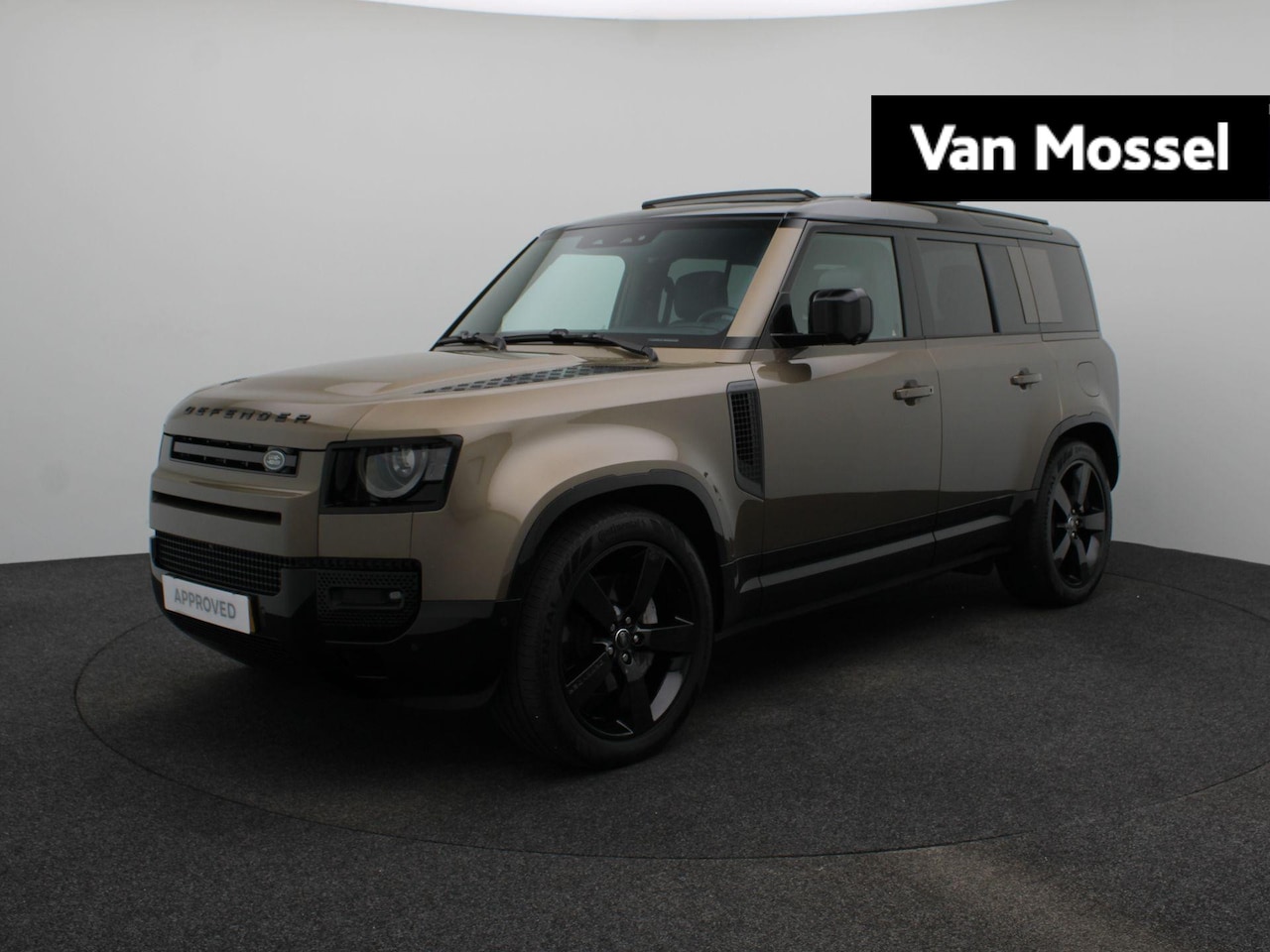Land Rover Defender 110 - 2.0 P300e 110 X-Dynamic HSE | Cold Climate Pack | Black Exterior Pack | 22" Inch Gloss Bla - AutoWereld.nl