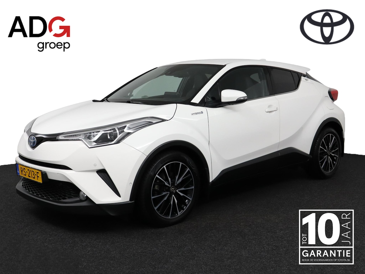Toyota C-HR - 1.8 Hybrid Executive | Half leder | stoel verwarming | Navi | Trekhaak | - AutoWereld.nl