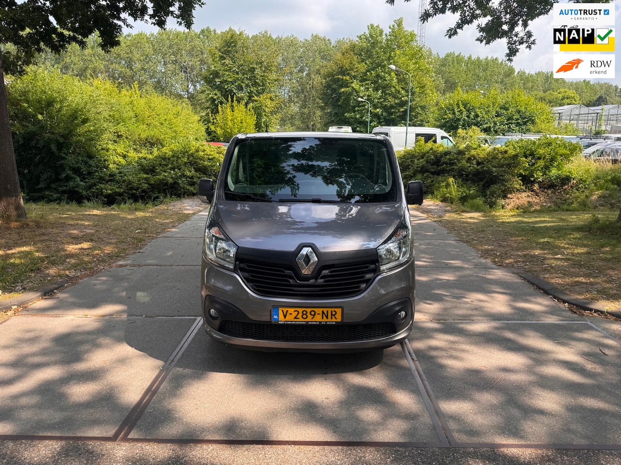 Renault Trafic - 1.6 dCi T29 L1H1 Formula Edition Yellow Energy 1.6 dCi T29 L1H1 Formula Edition Yellow Energy Airco.Navi - AutoWereld.nl