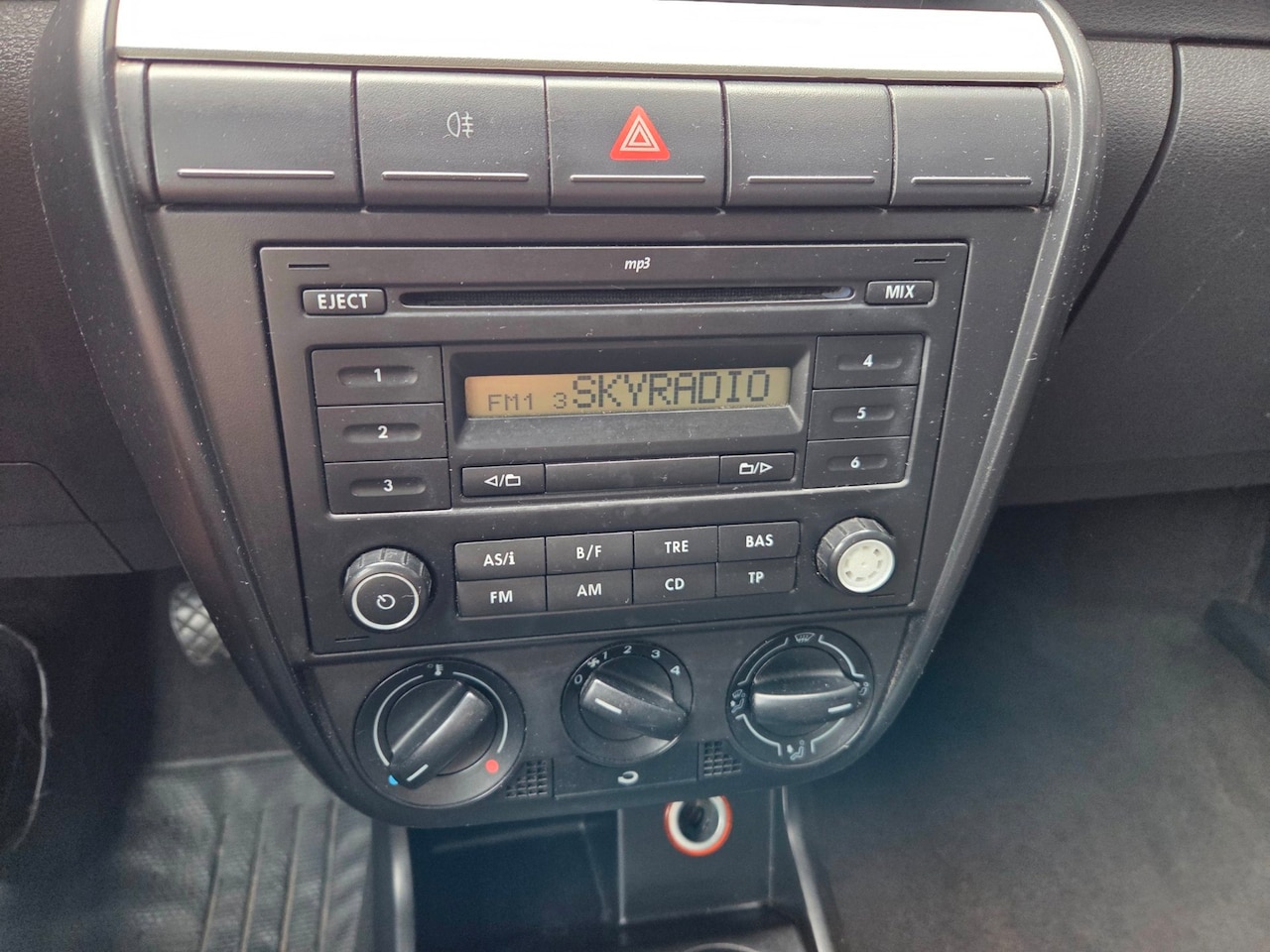 Volkswagen Fox - 1.2 Trendline *LEES TEKST*