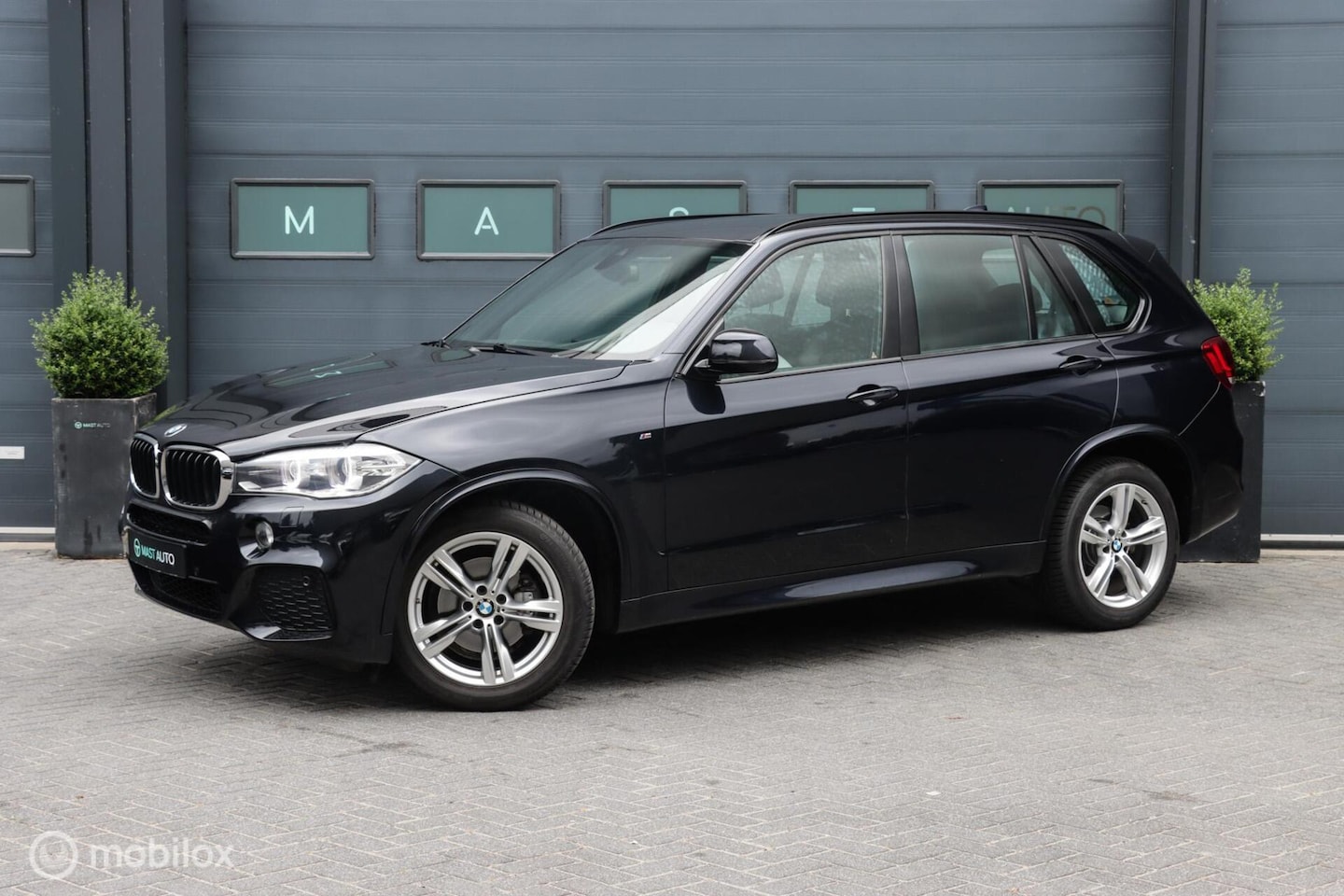 BMW X5 - xDrive25d |M-Sport|HUD|Trekhaak|Camera|Comfortstoelen| - AutoWereld.nl