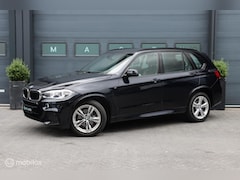 BMW X5 - xDrive25d |M-Sport|HUD|Trekhaak|Camera|Comfortstoelen|