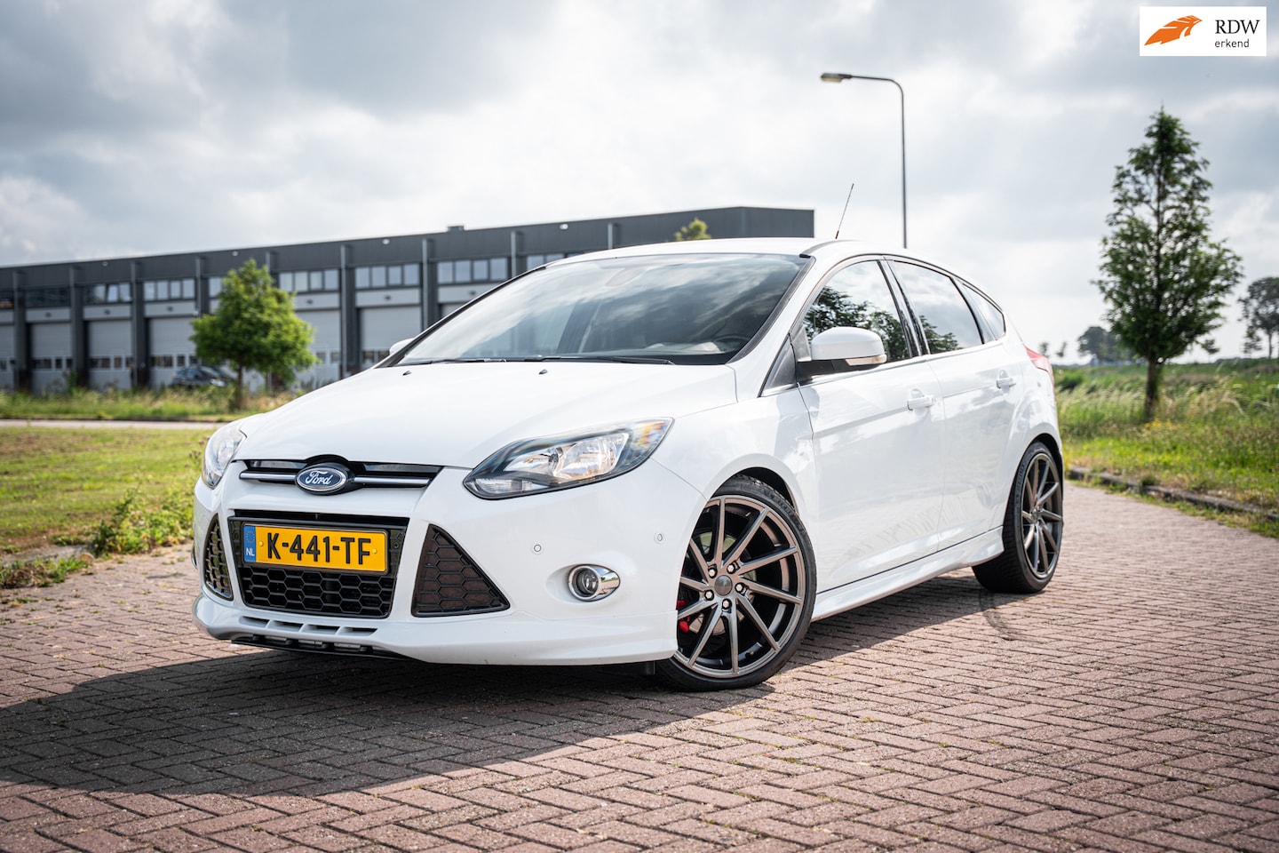 Ford Focus - 1.6 EcoBoost Titanium 1.6 EcoBoost Titanium - AutoWereld.nl