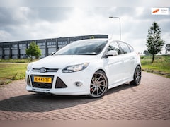 Ford Focus - 1.6 EcoBoost Titanium