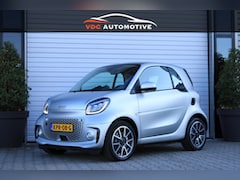 Smart Fortwo - EQ BRABUS Mattrunner Brabus Mattrunner | Camera | Stoelverwarming | DAB | LED | Verwarmd S
