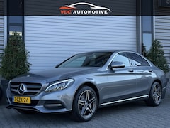 Mercedes-Benz C-klasse - 180 LED | Parkeersensoren | Cruisecontrol | 18" AMG Velgen | Privacyglas