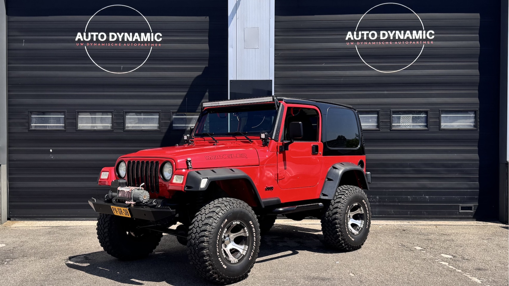 Jeep Wrangler - 2.5i Softtop | Hardtop | Custom Build Belastingvrij - AutoWereld.nl