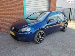Volkswagen Golf - 1.4 Trendline